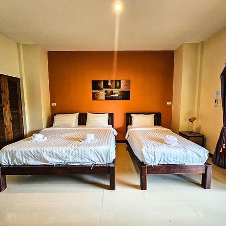 Saphli Villa Чумфон Екстериор снимка