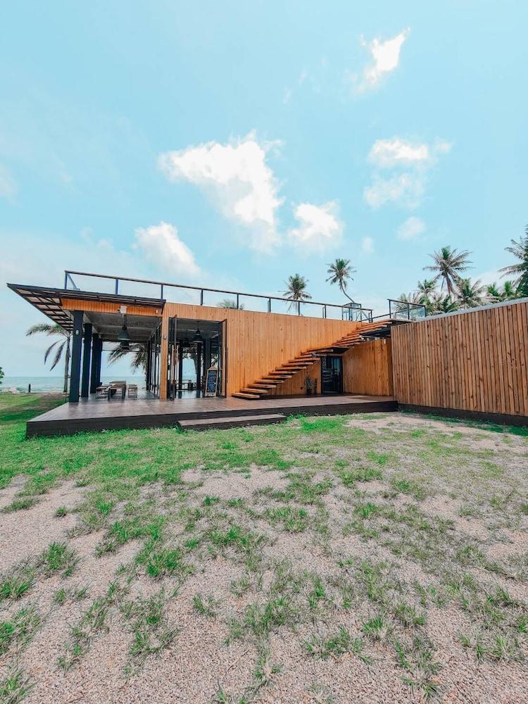Saphli Villa Чумфон Екстериор снимка